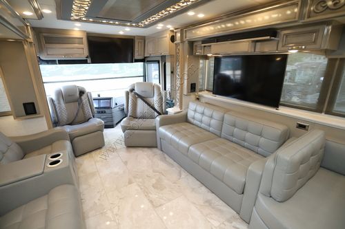 2023 Newmar Essex 4521