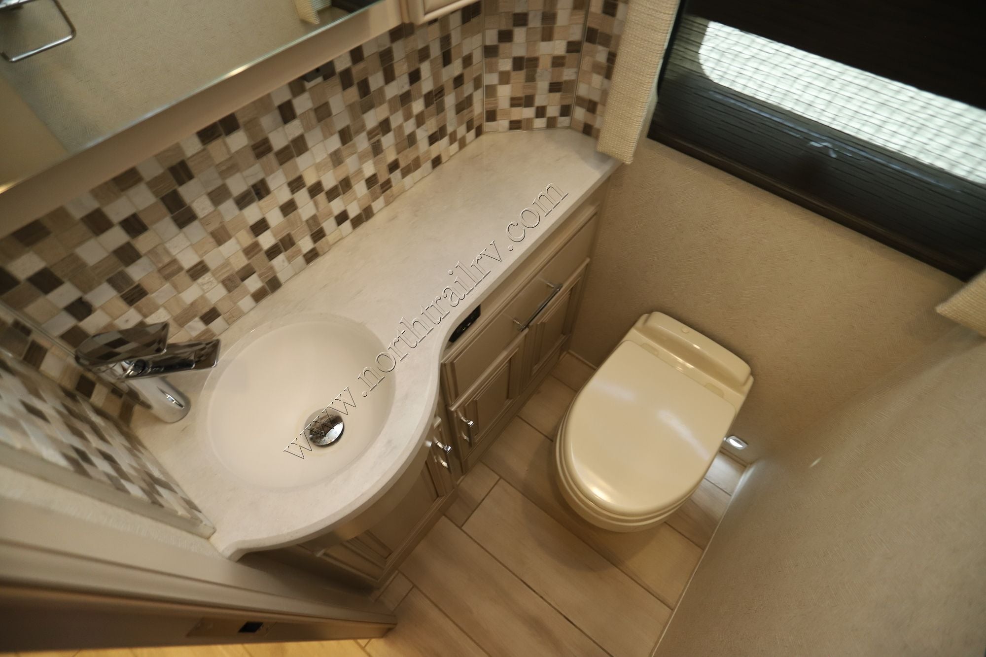 Used 2022 Newmar Mountain Aire 4118 Class A  For Sale