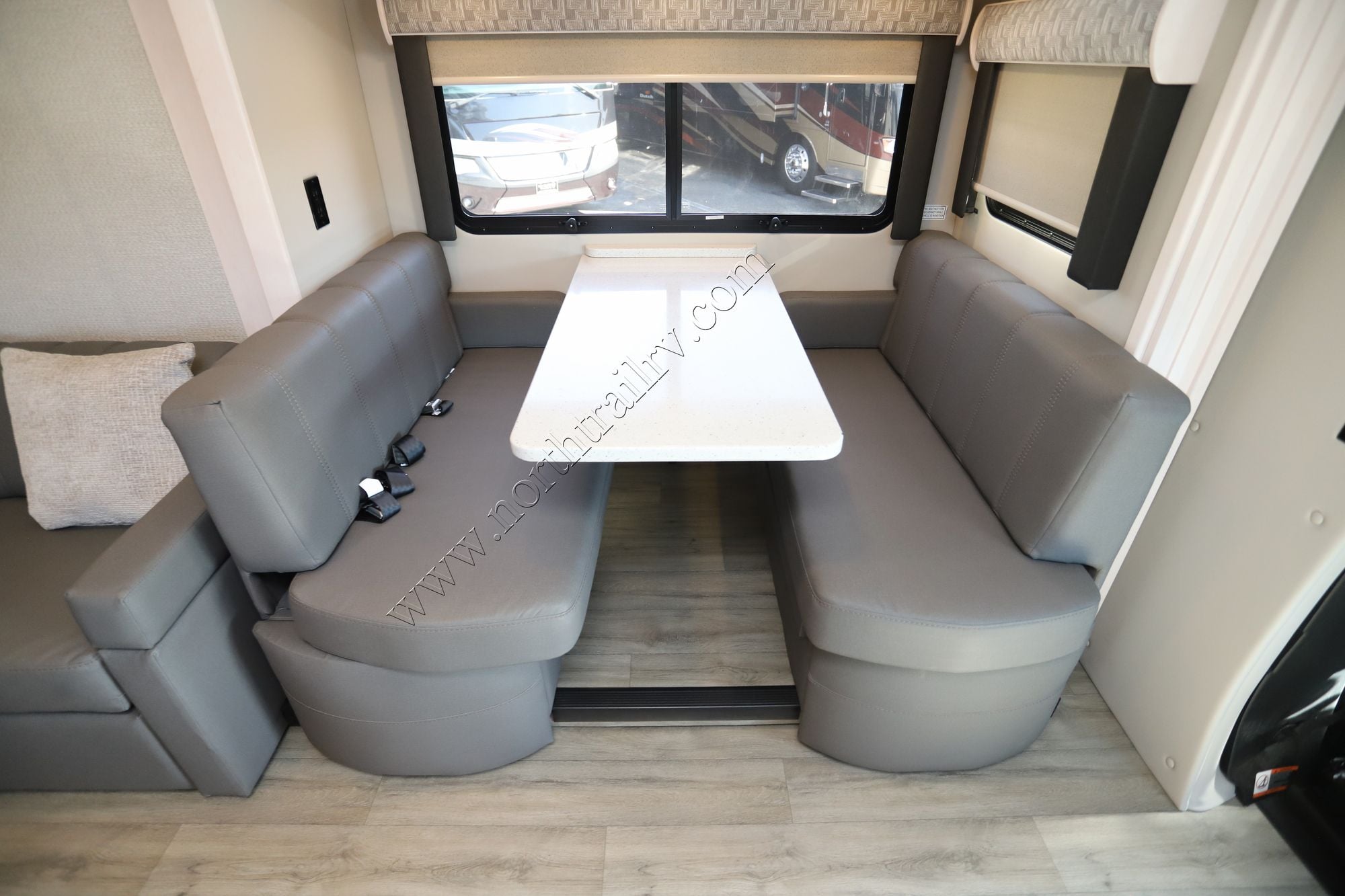 Used 2025 Renegade Rv Vienna 25RMC Class C  For Sale