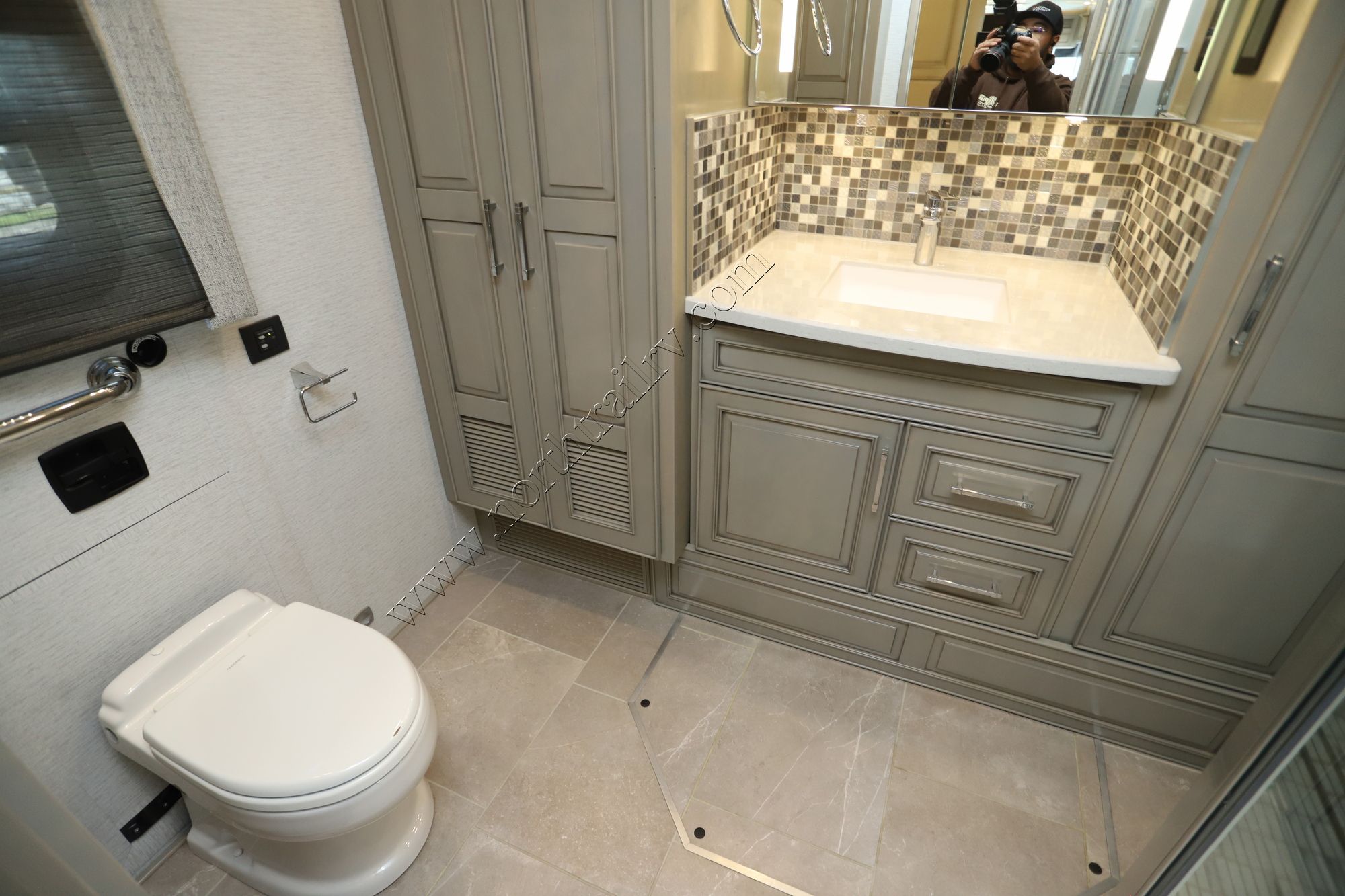 Used 2024 Newmar Mountain Aire 4118 Class A  For Sale