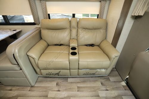 2020 Jayco Greyhawk 29MV