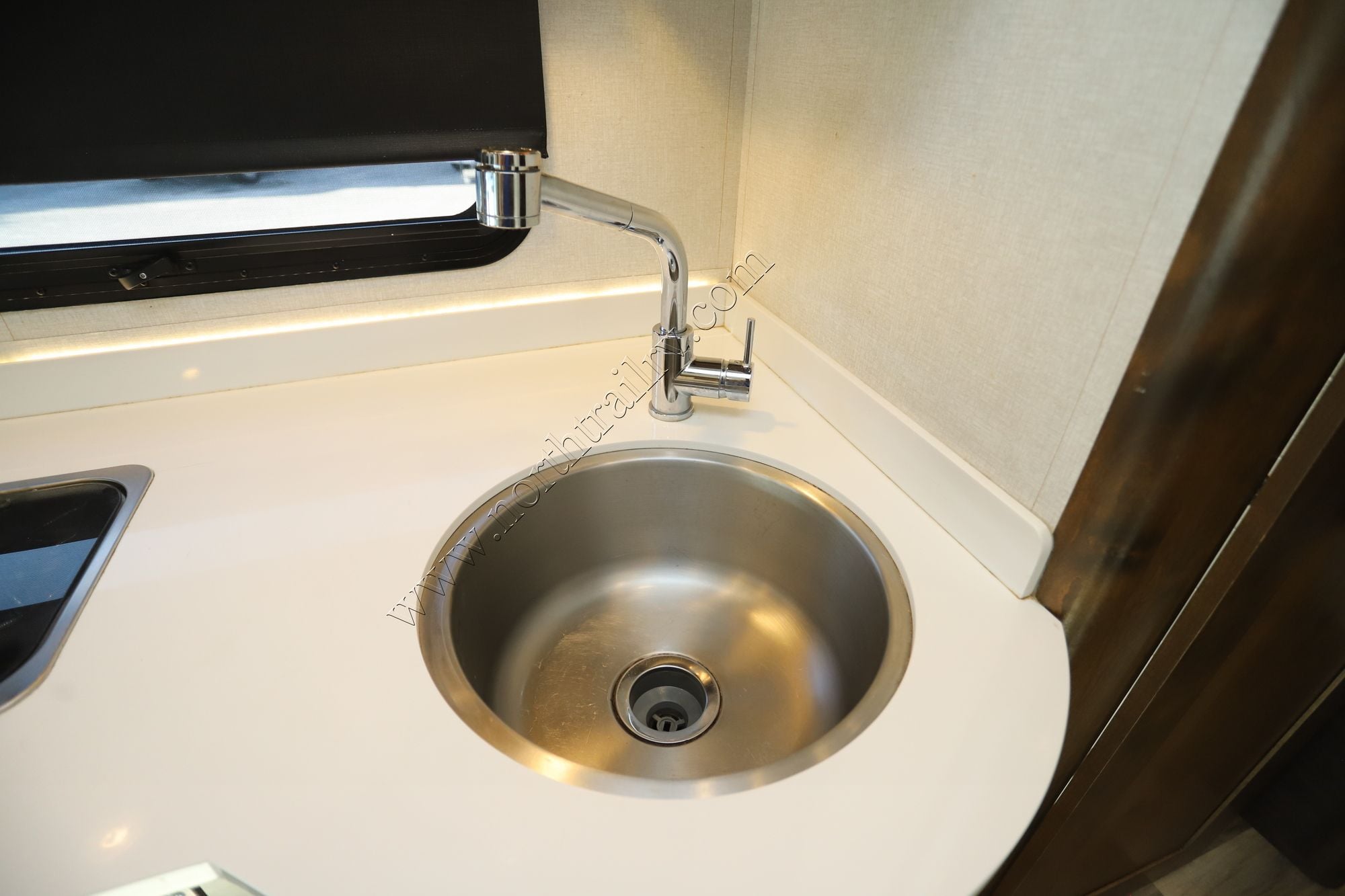 Used 2019 Tiffin Motor Homes Wayfarer 24TW Class C  For Sale