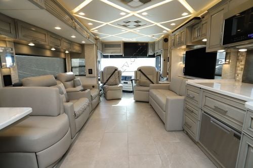 2024 Newmar Mountain Aire 4118