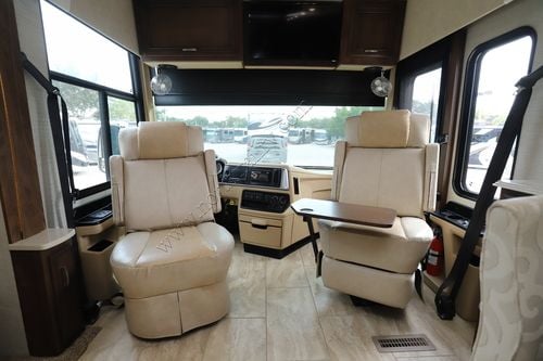2018 Newmar Ventana Le 4048