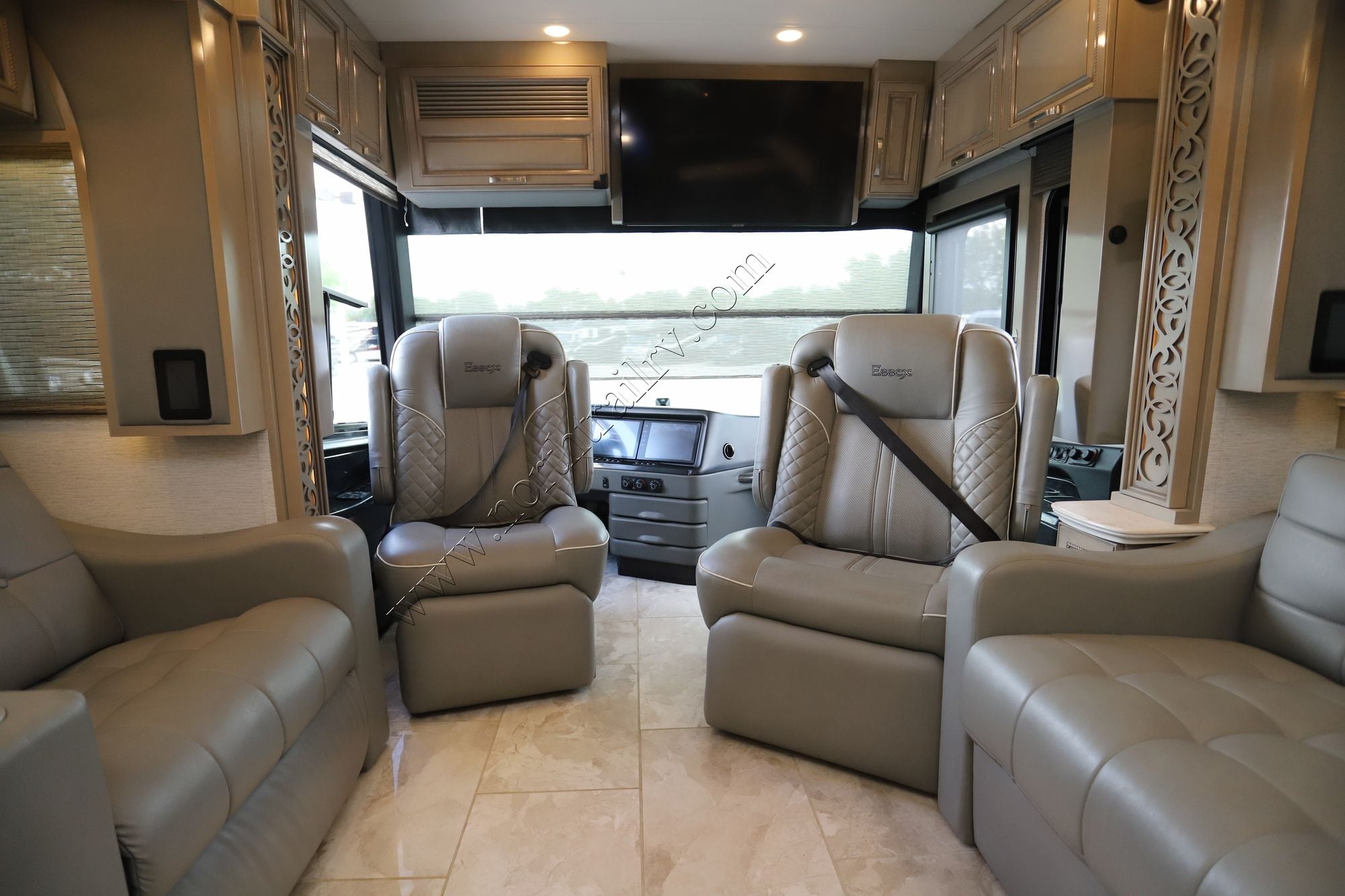 Used 2023 Newmar Essex 4521 Class A  For Sale