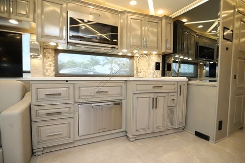 2024 Newmar Mountain Aire 4118