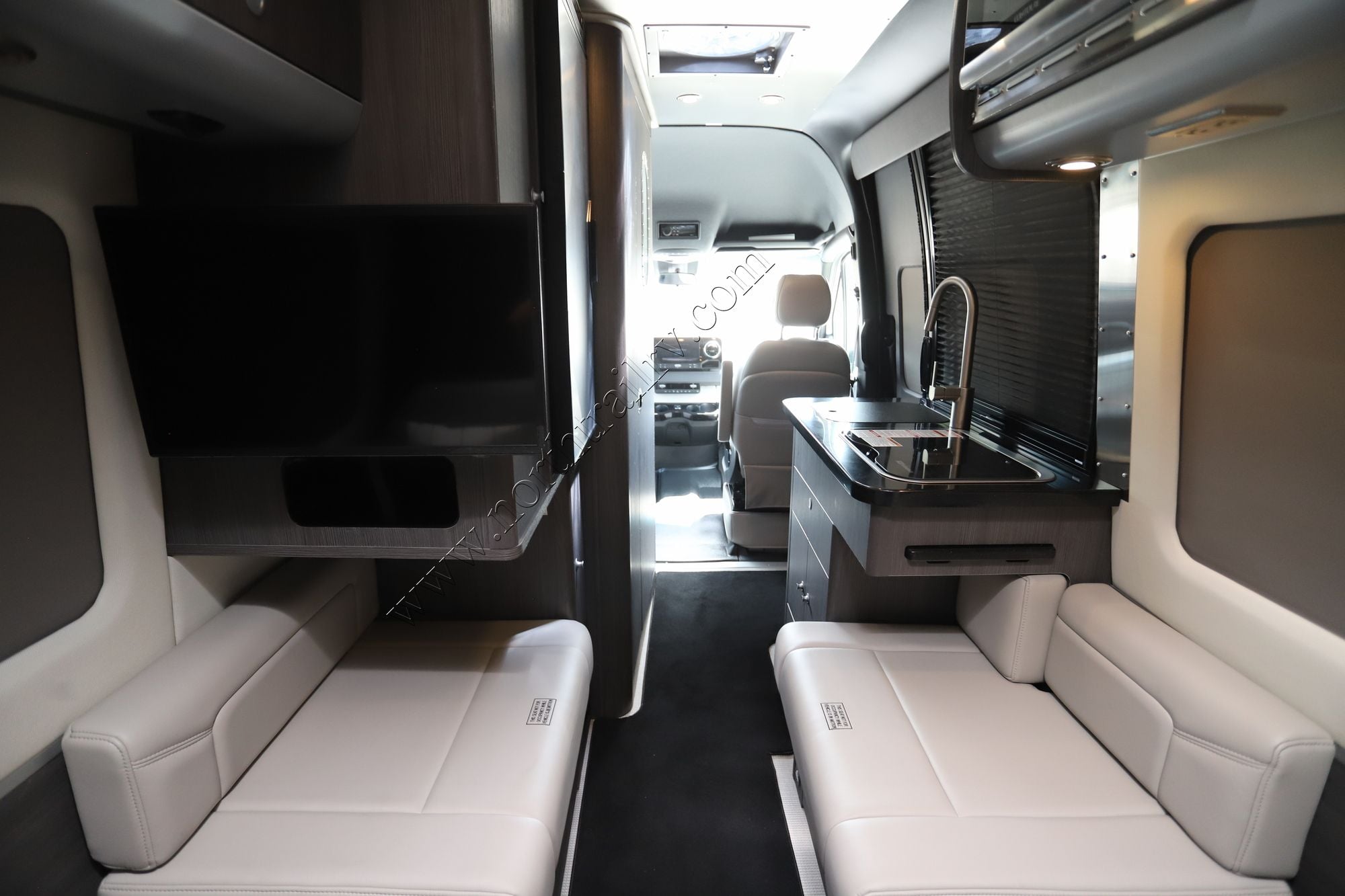 2022 Airstream Interstate 19 GT Class B Used  For Sale