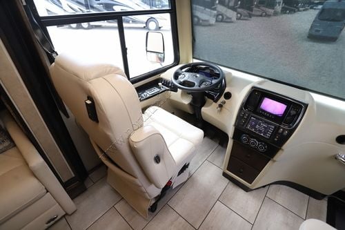 2020 Tiffin Motor Homes Breeze 33BR