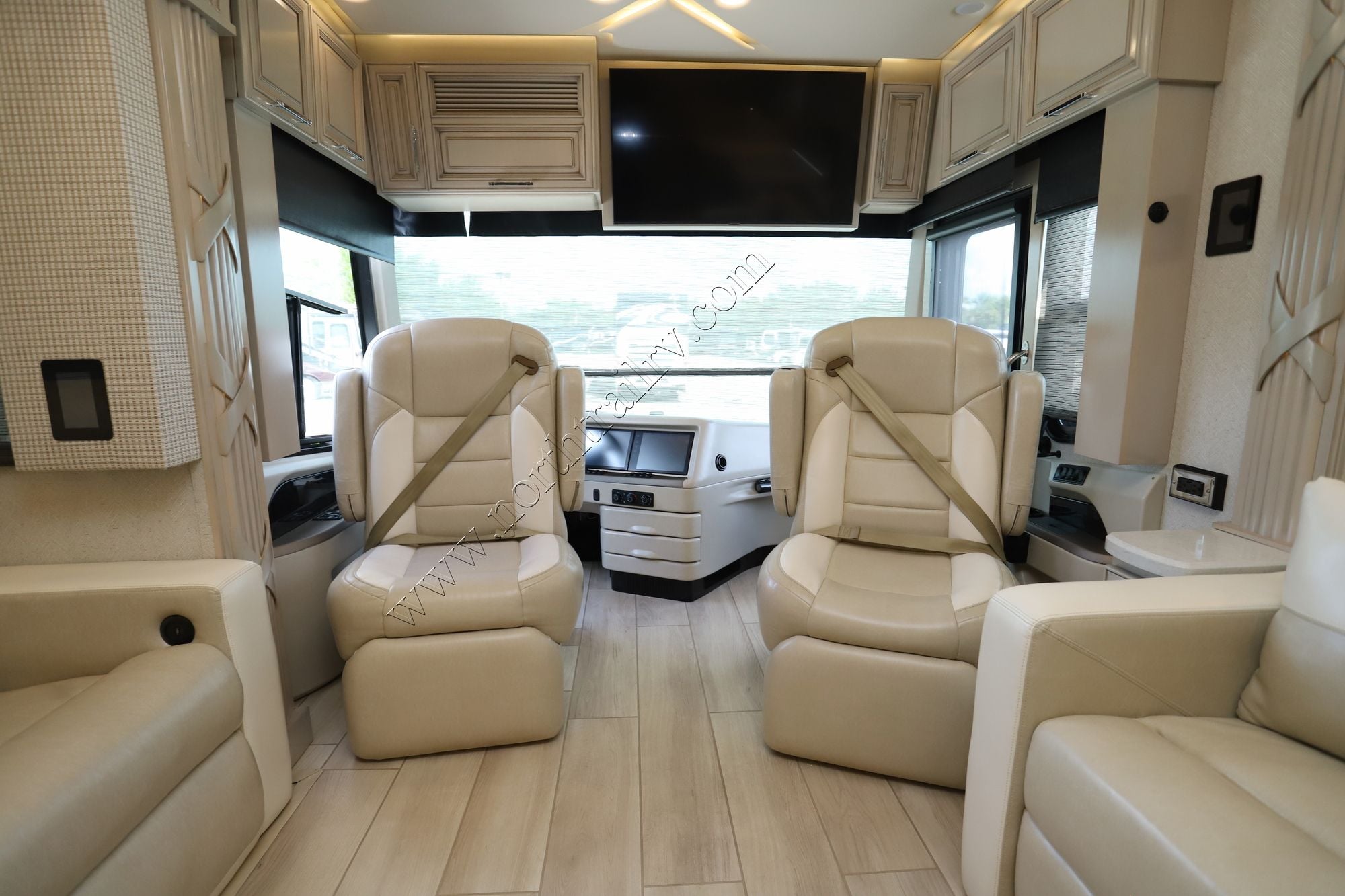Used 2022 Newmar Mountain Aire 4118 Class A  For Sale