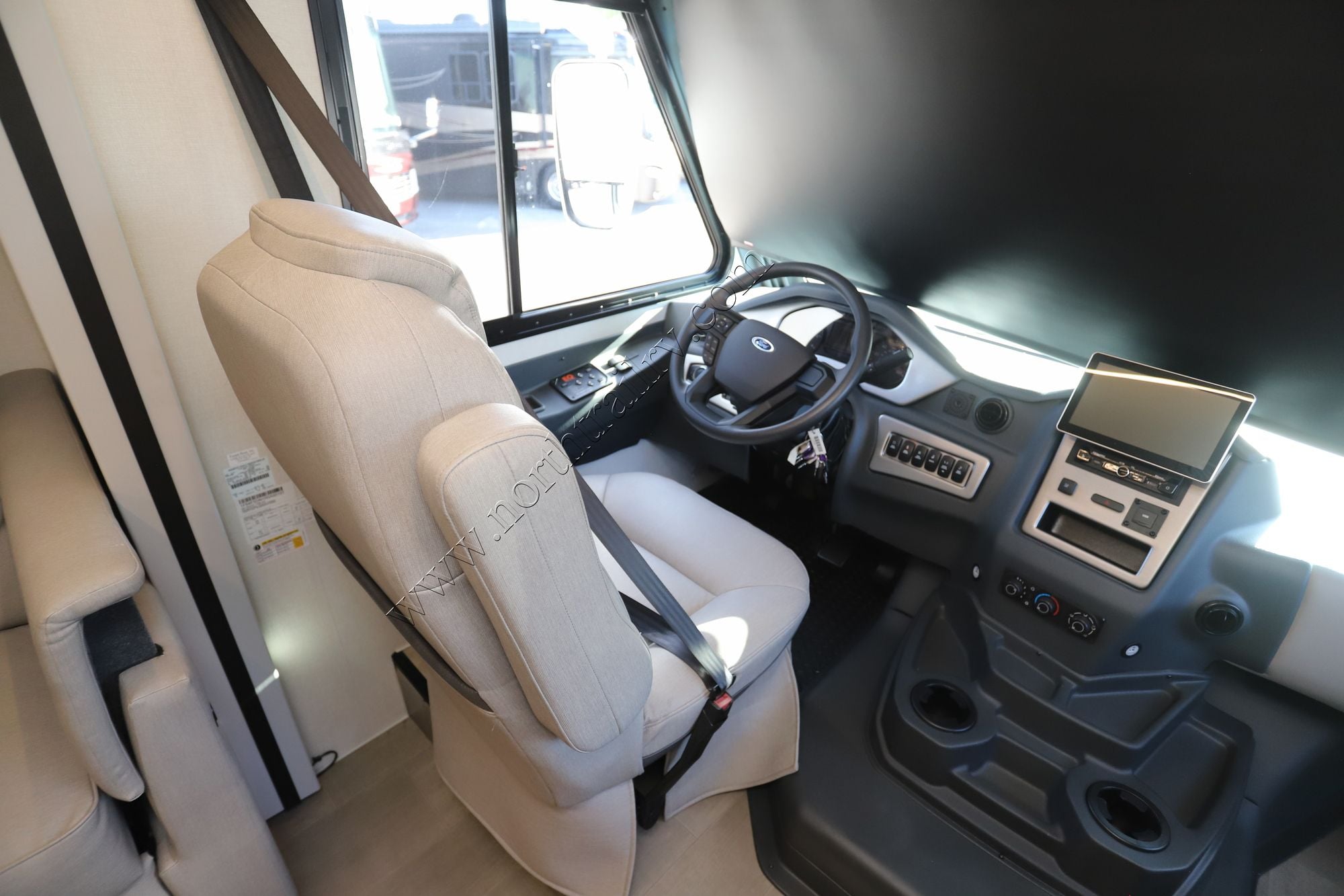 Used 2025 Coachmen Euro 25TB Class A  For Sale