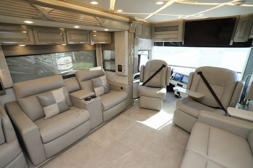 2024 Newmar Mountain Aire 4118