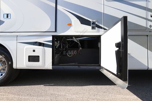 2023 Newmar Bay Star 3811 Class A