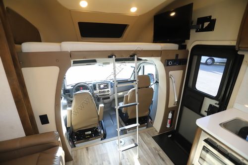 2019 Tiffin Motor Homes Wayfarer 24TW