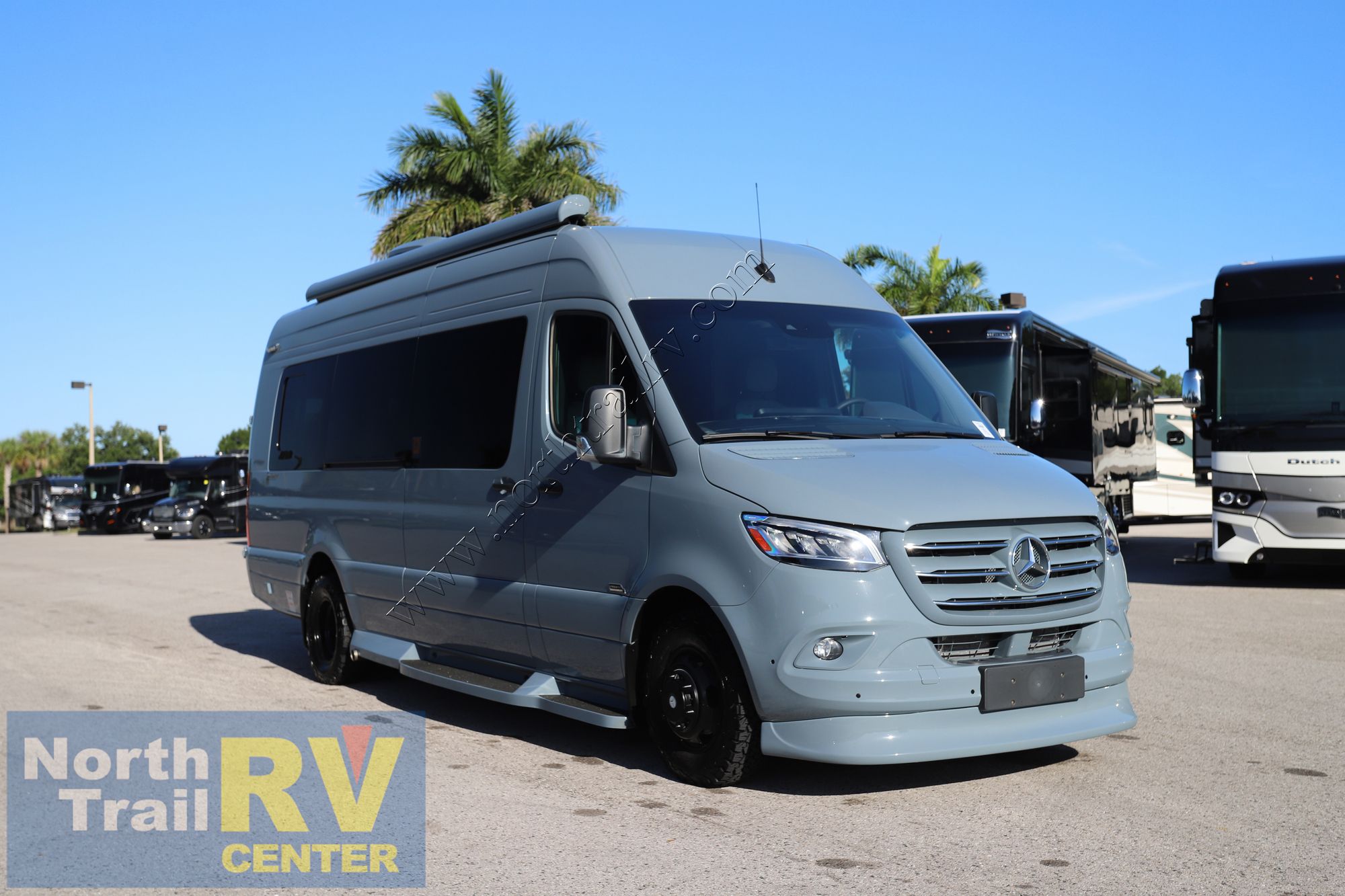 Used 2025 Midwest Passage EXT 170 MD2 Class B  For Sale