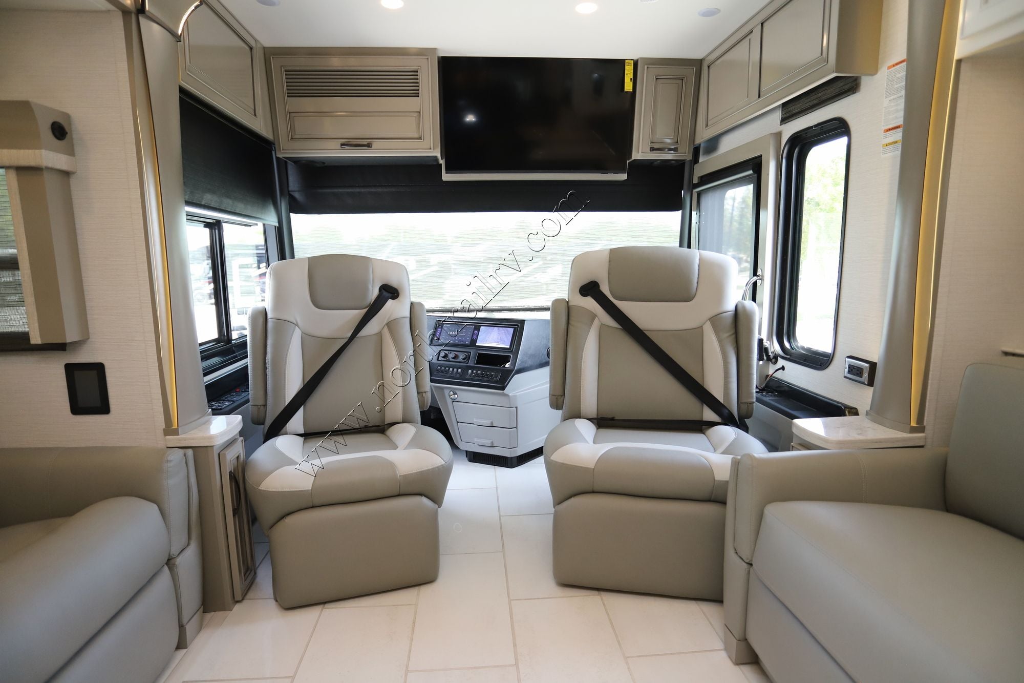 New 2026 Newmar Dutch Star 4081 Class A  For Sale