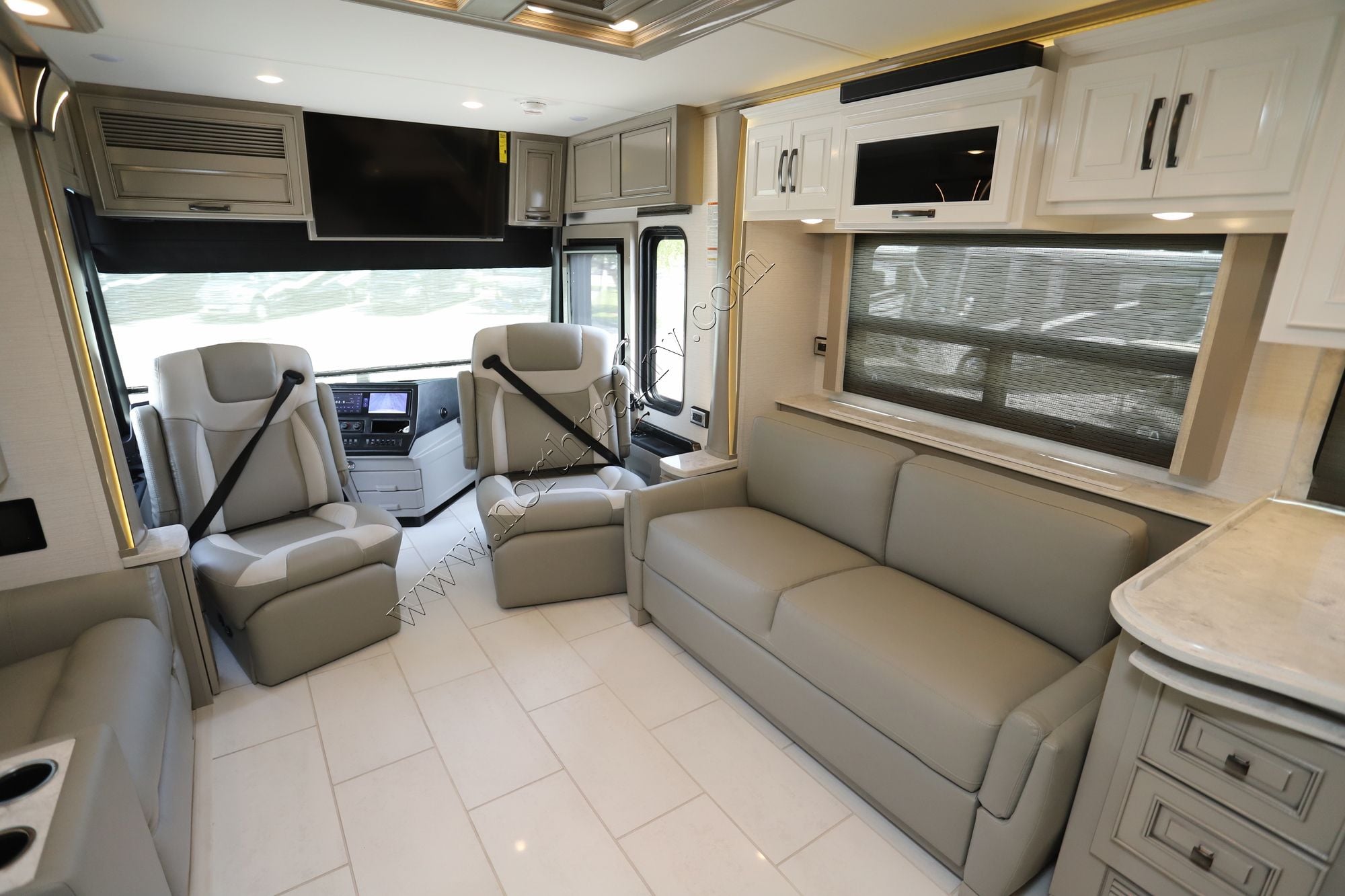 New 2026 Newmar Dutch Star 4081 Class A  For Sale