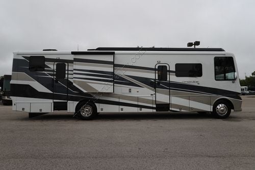 2026 Newmar Canyon Star 3947