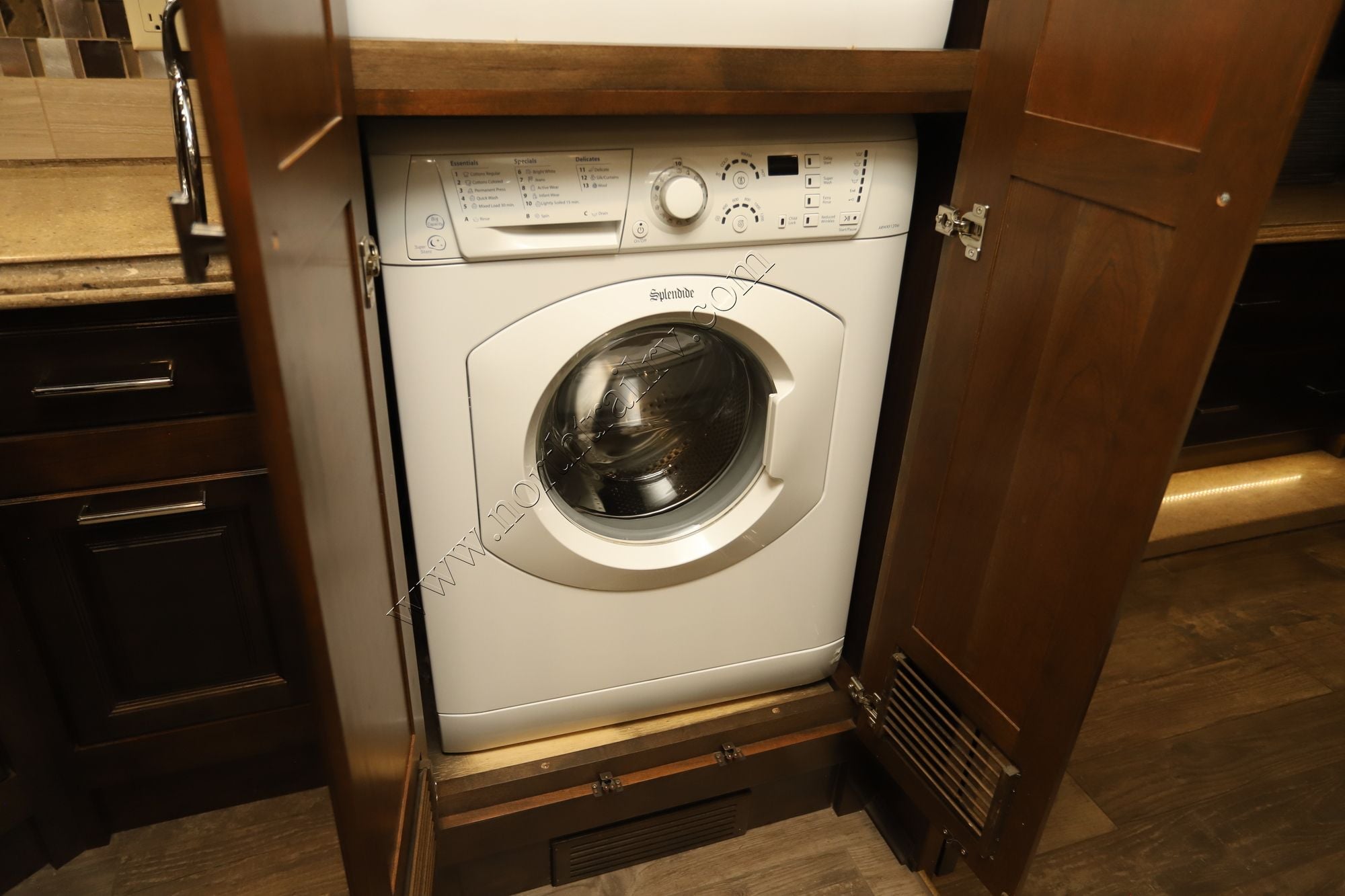 Used 2018 Tiffin Motor Homes Allegro Bus 40SP Class A  For Sale