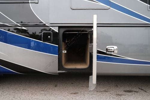 2018 Tiffin Motor Homes Allegro Bus 40SP