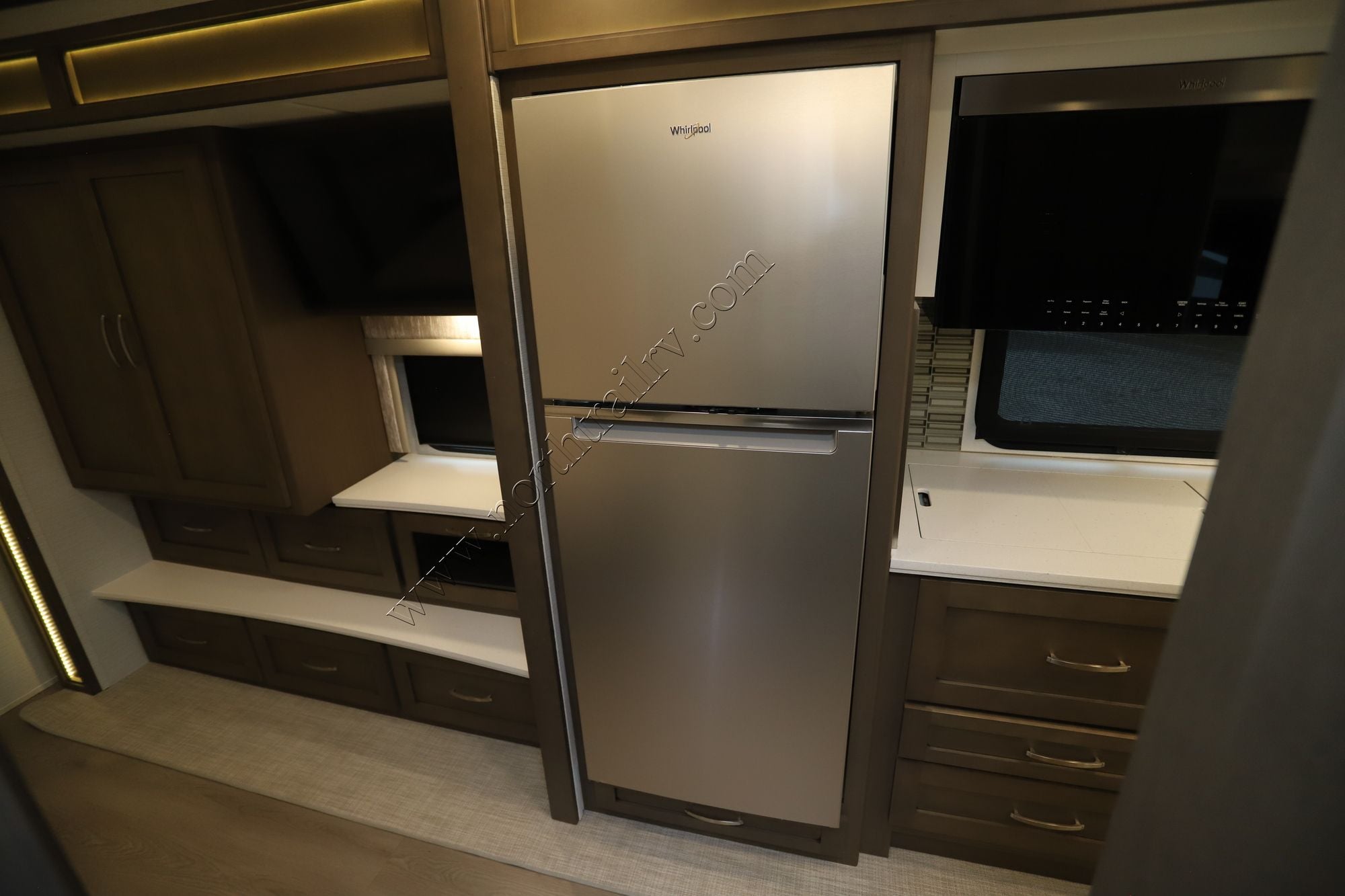 New 2026 Newmar Canyon Star 3947 Class A  For Sale