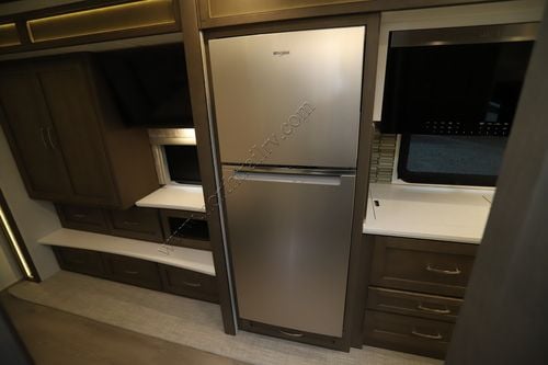 2026 Newmar Canyon Star 3947