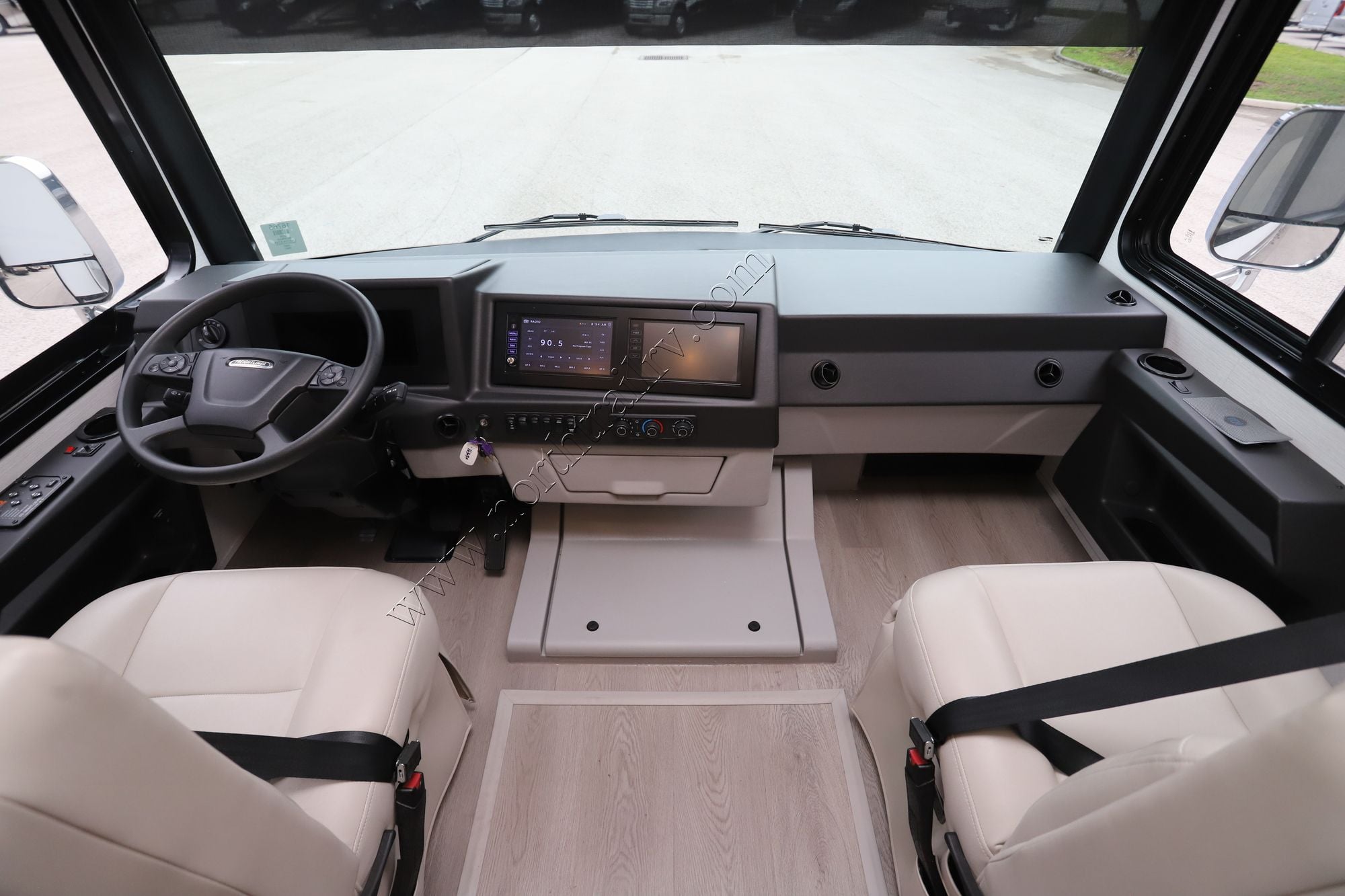 New 2026 Newmar Canyon Star 3947 Class A  For Sale