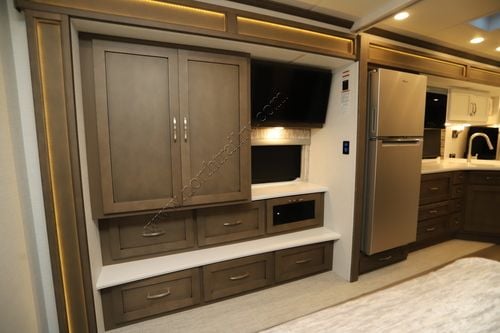 2026 Newmar Canyon Star 3947