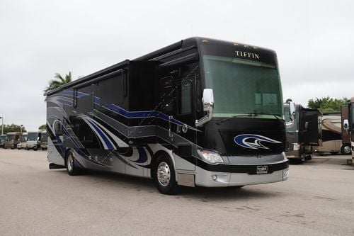 2018 Tiffin Motor Homes Allegro Bus 40SP