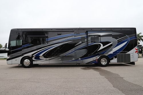 2018 Tiffin Motor Homes Allegro Bus 40SP