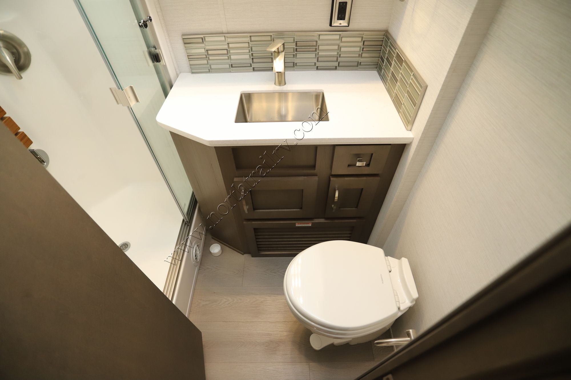 New 2026 Newmar Canyon Star 3947 Class A  For Sale