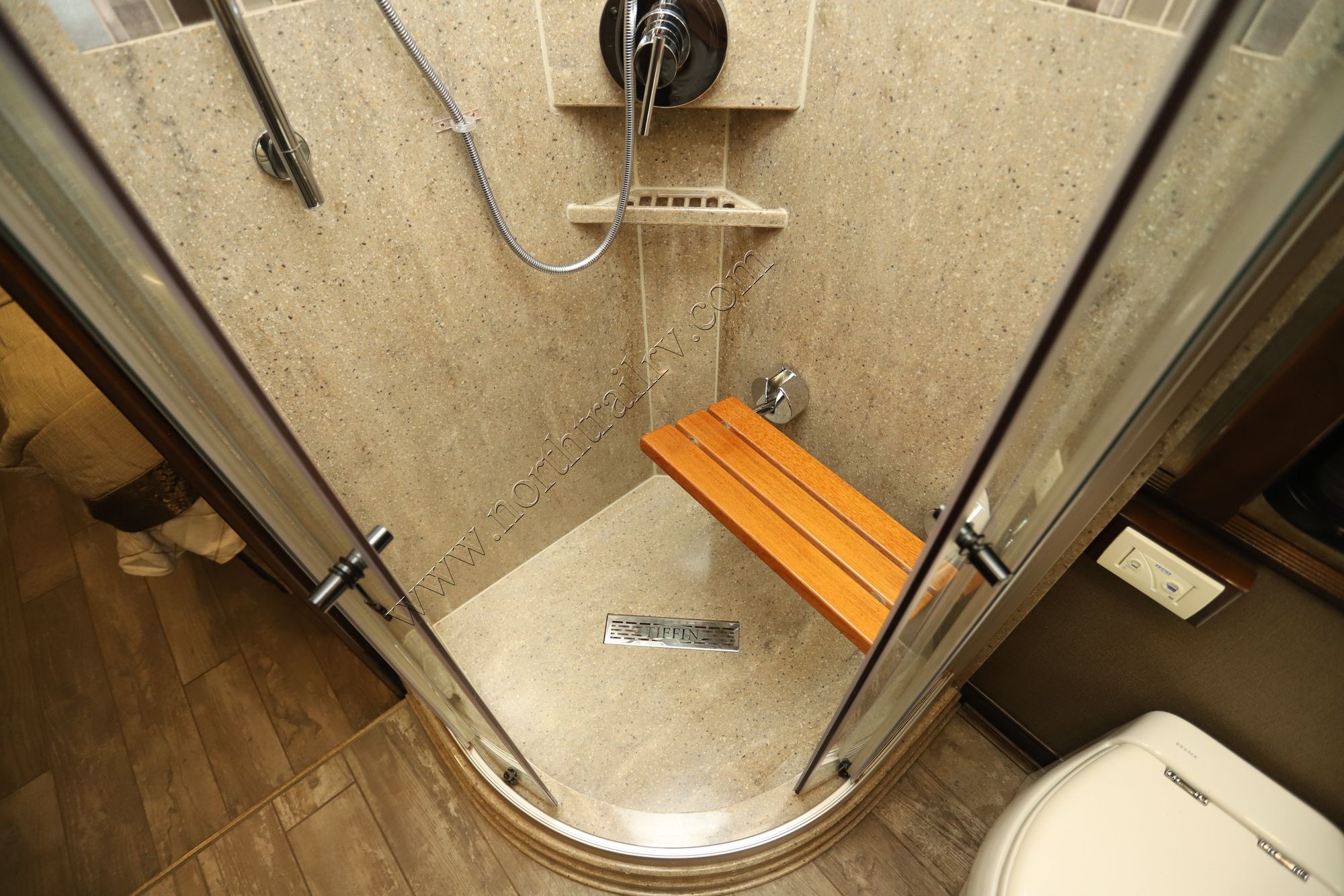 Used 2018 Tiffin Motor Homes Allegro Bus 40SP Class A  For Sale