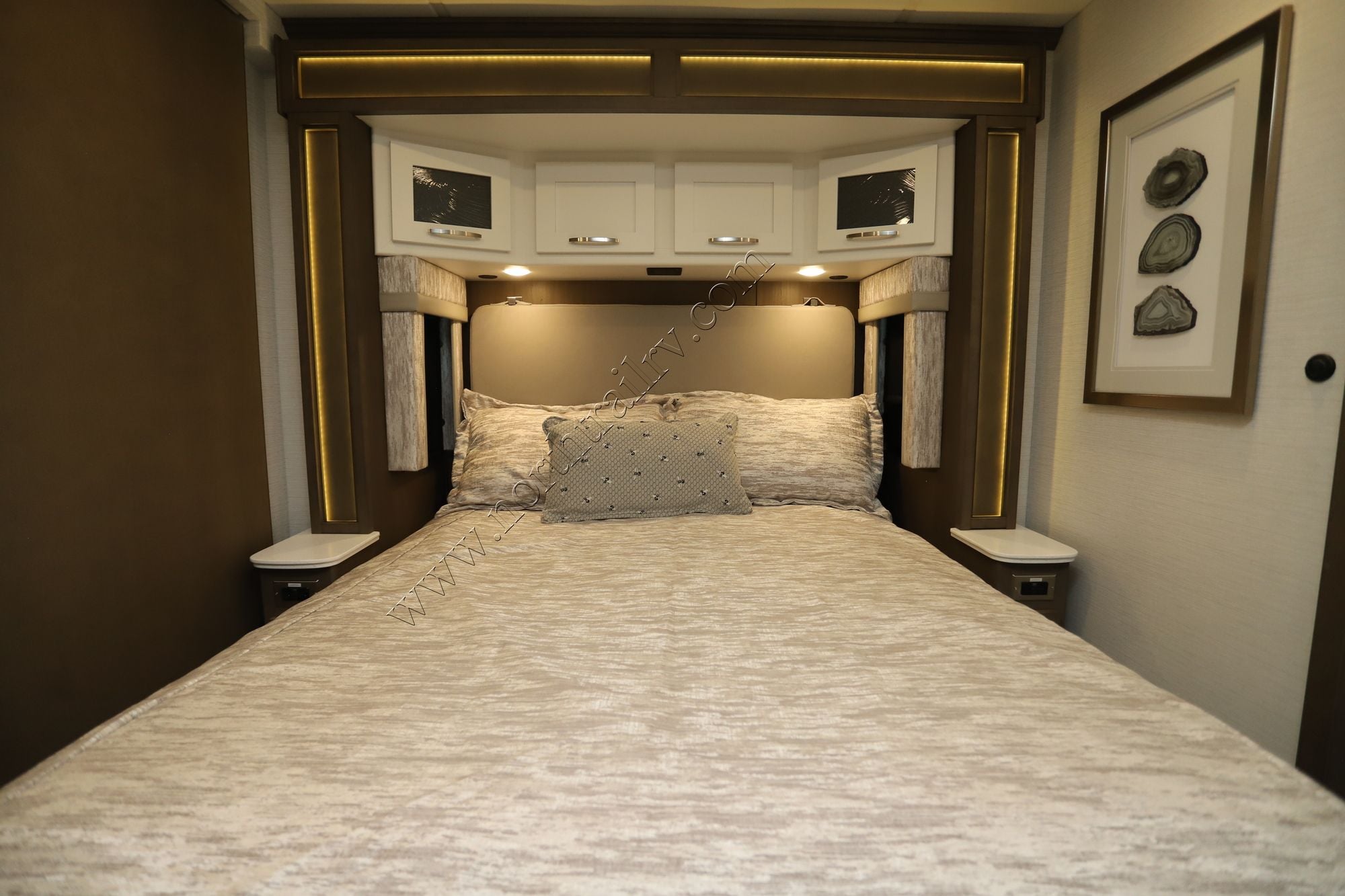 New 2026 Newmar Canyon Star 3947 Class A  For Sale