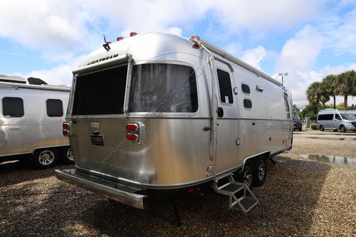 2025 Airstream Trade Wind 25FB Travel Trailer