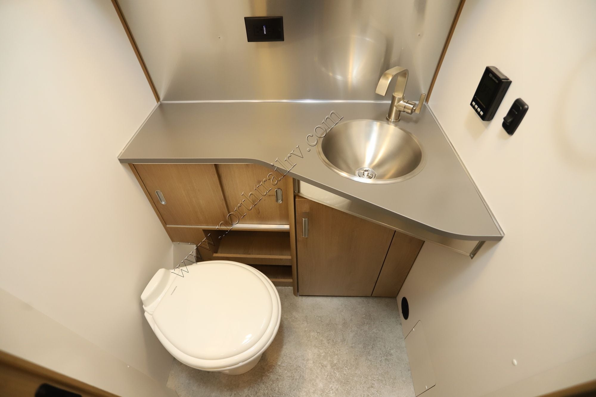 Used 2025 Airstream Trade Wind 25FB Travel Trailer  For Sale