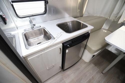 2017 Airstream Sport 16