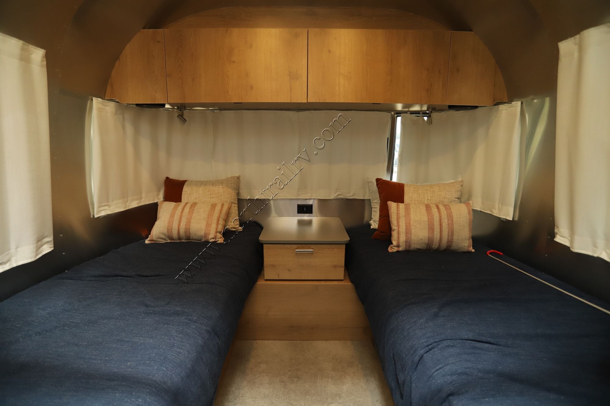 Used 2025 Airstream Trade Wind 25FB Travel Trailer  For Sale