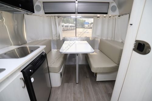 2017 Airstream Sport 16