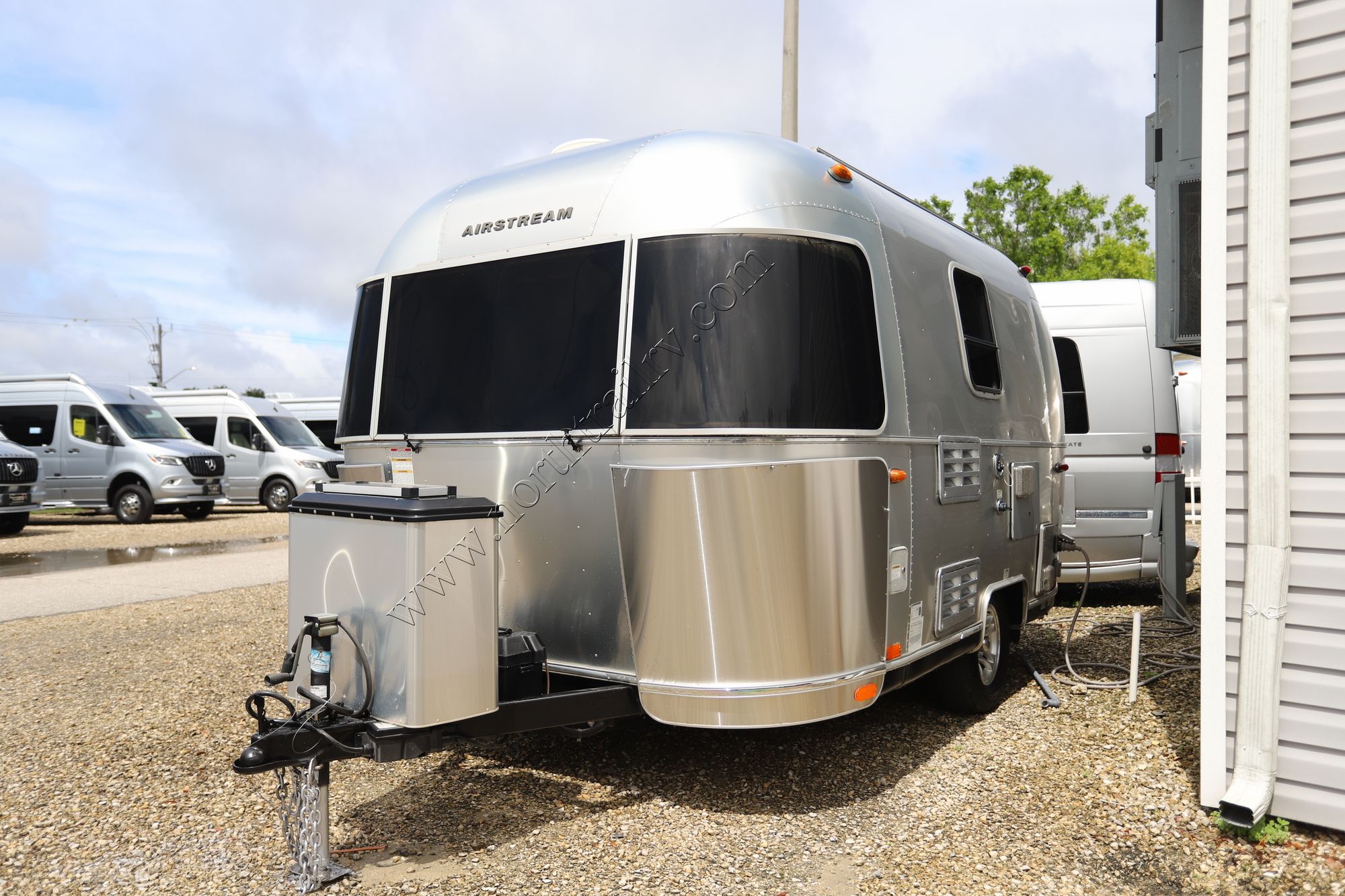 Used 2017 Airstream Sport 16 Travel Trailer  For Sale