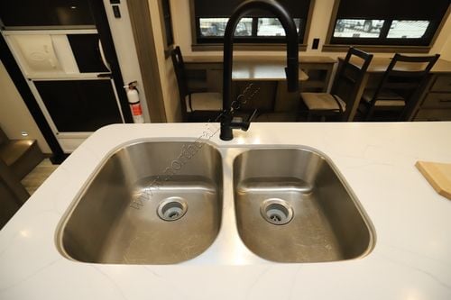 2022 Forest River Riverstone Legacy 442MC