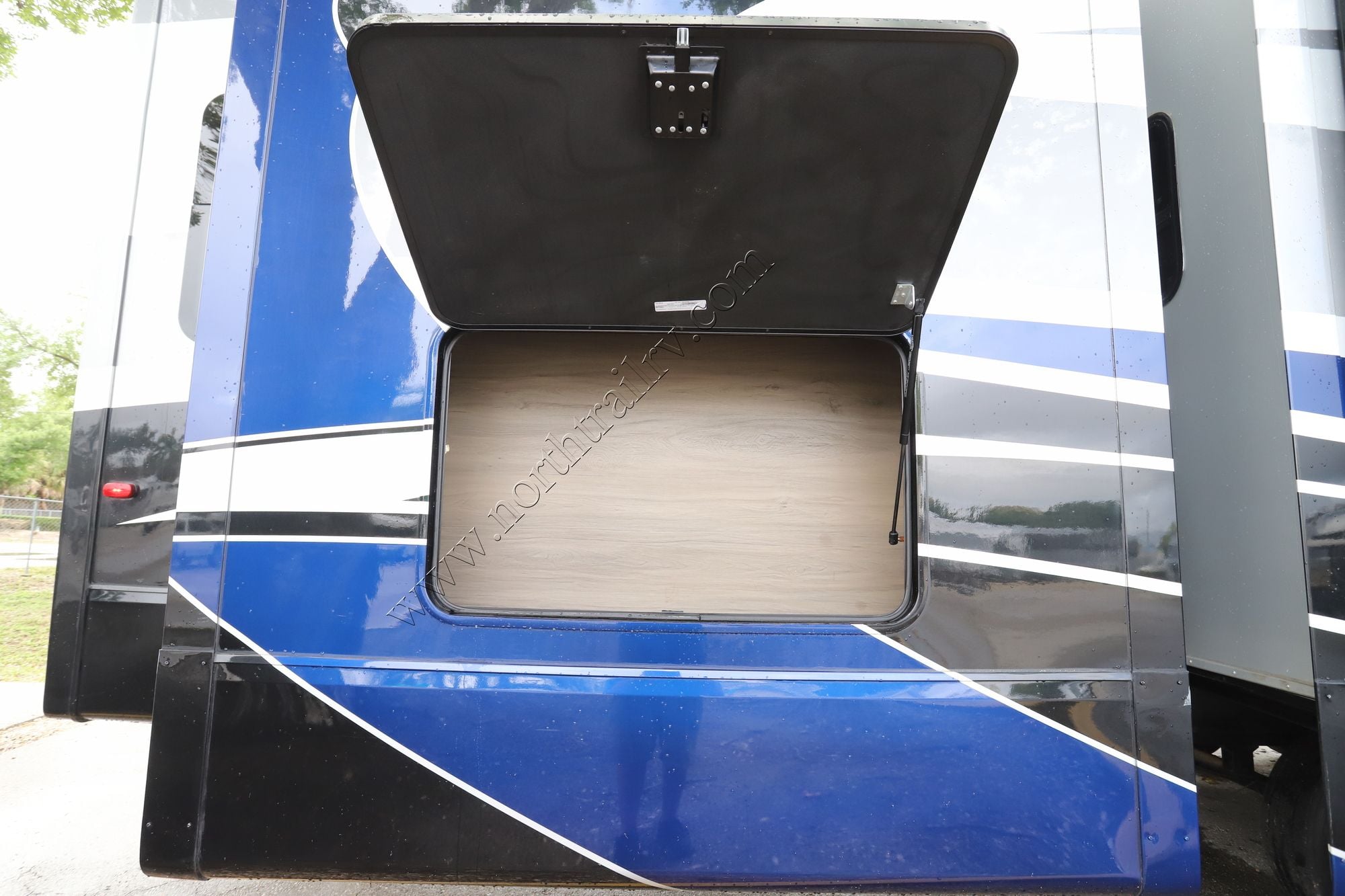 Used 2022 Forest River Riverstone Legacy 442MC Fifth Wheel  For Sale