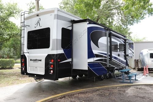 2022 Forest River Riverstone Legacy 442MC