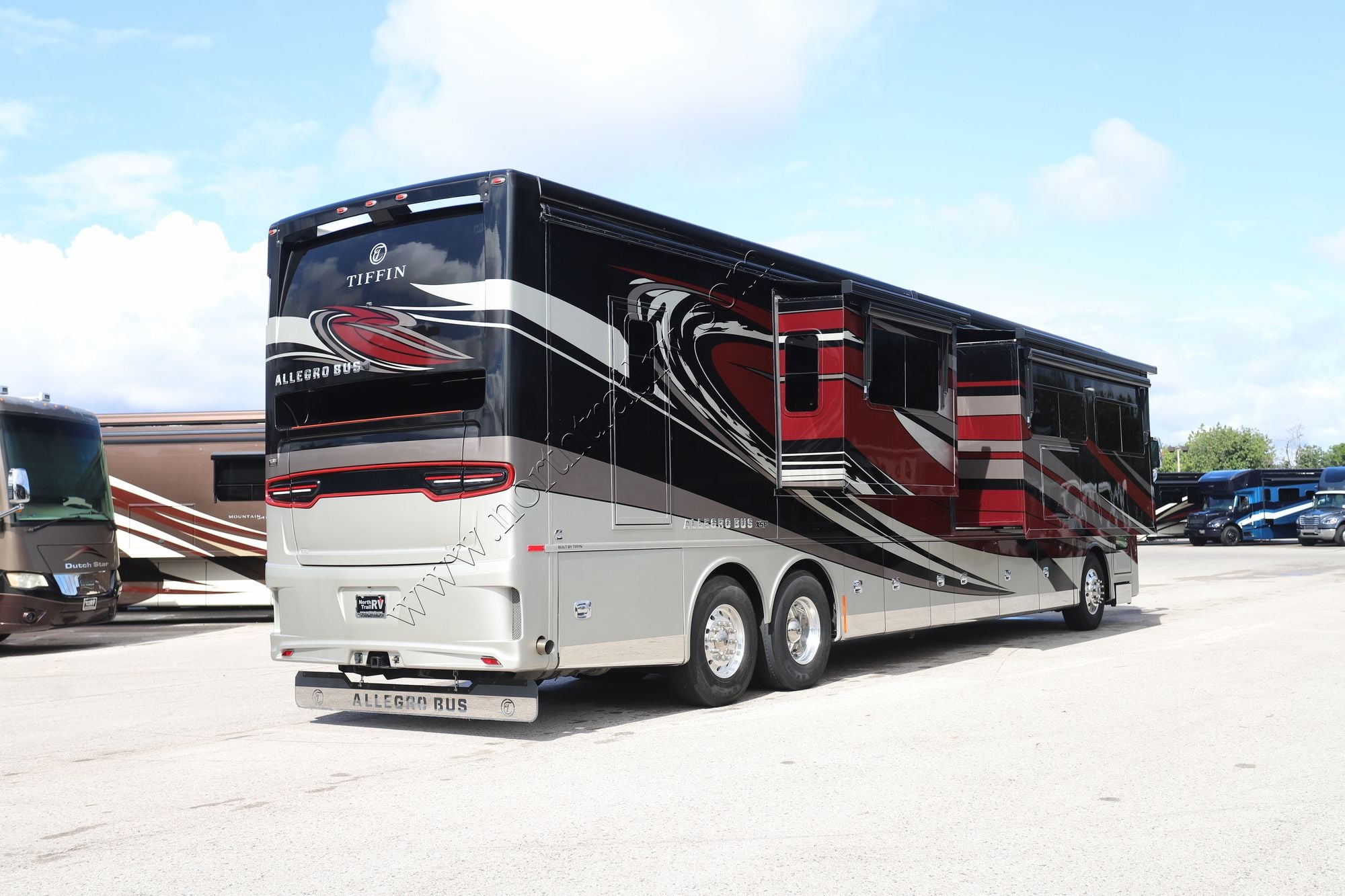 Used 2023 Tiffin Motor Homes Allegro Bus 45FP Class A  For Sale
