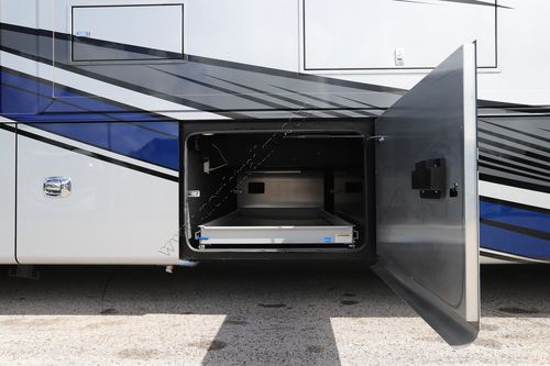 2026 Tiffin Motor Homes Phaeton 40IH