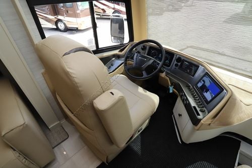 2026 Tiffin Motor Homes Phaeton 40IH