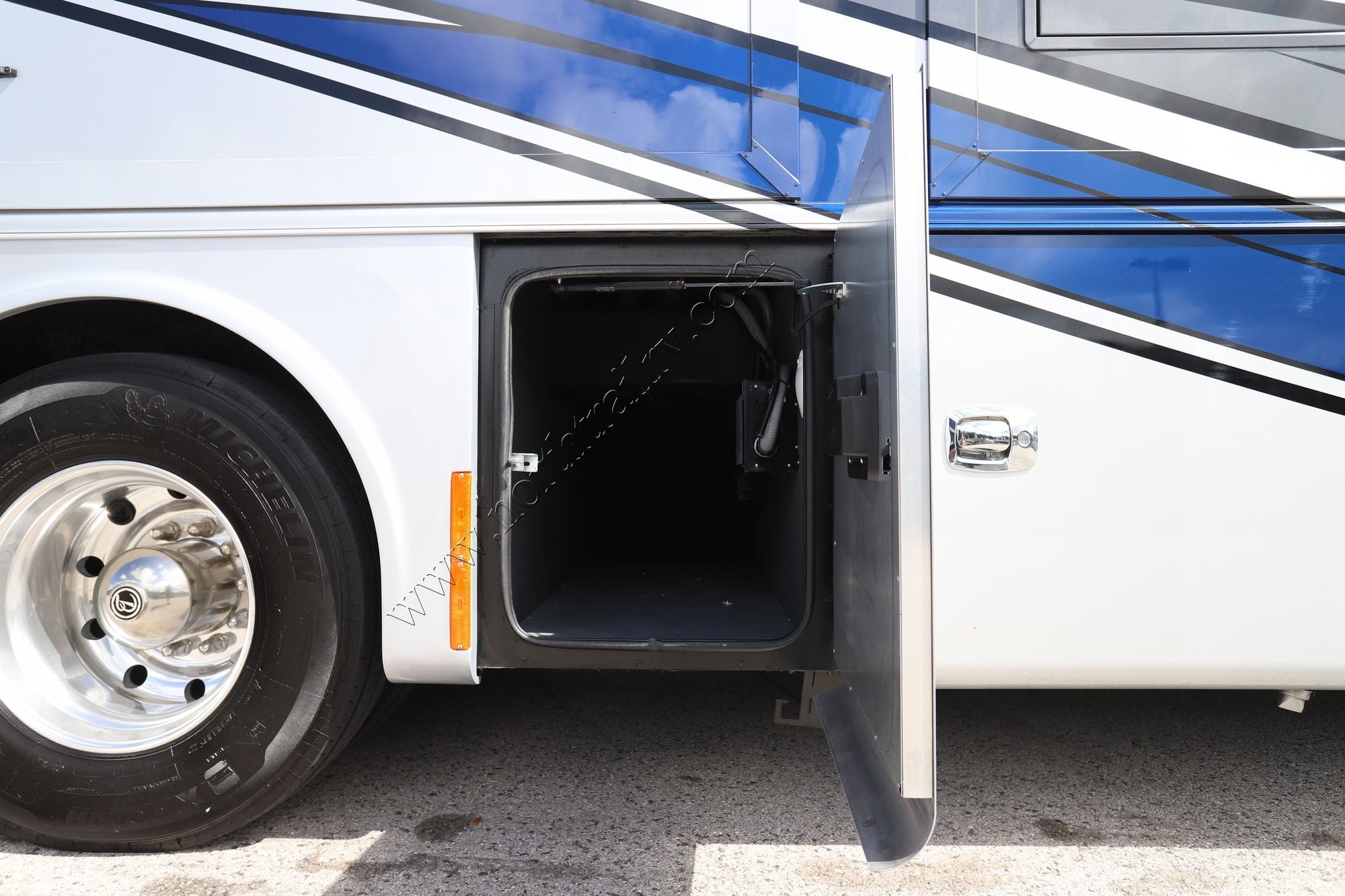 Used 2026 Tiffin Motor Homes Phaeton 40IH Class A  For Sale