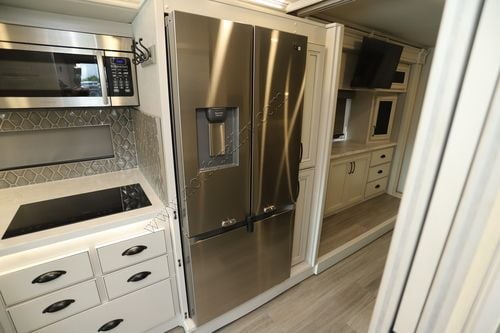 2023 Fleetwood Frontier 34TG