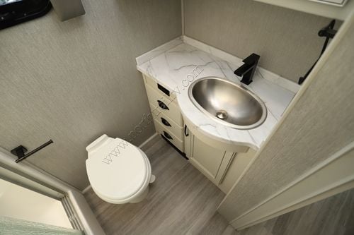 2023 Fleetwood Frontier 34TG