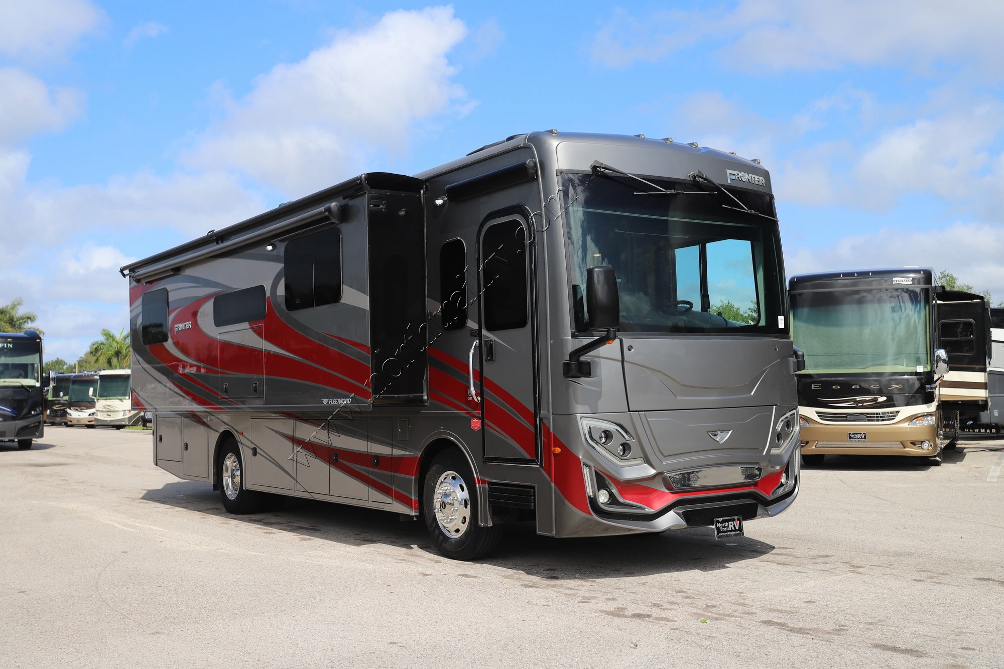 Used 2023 Fleetwood Frontier 34TG Class A  For Sale