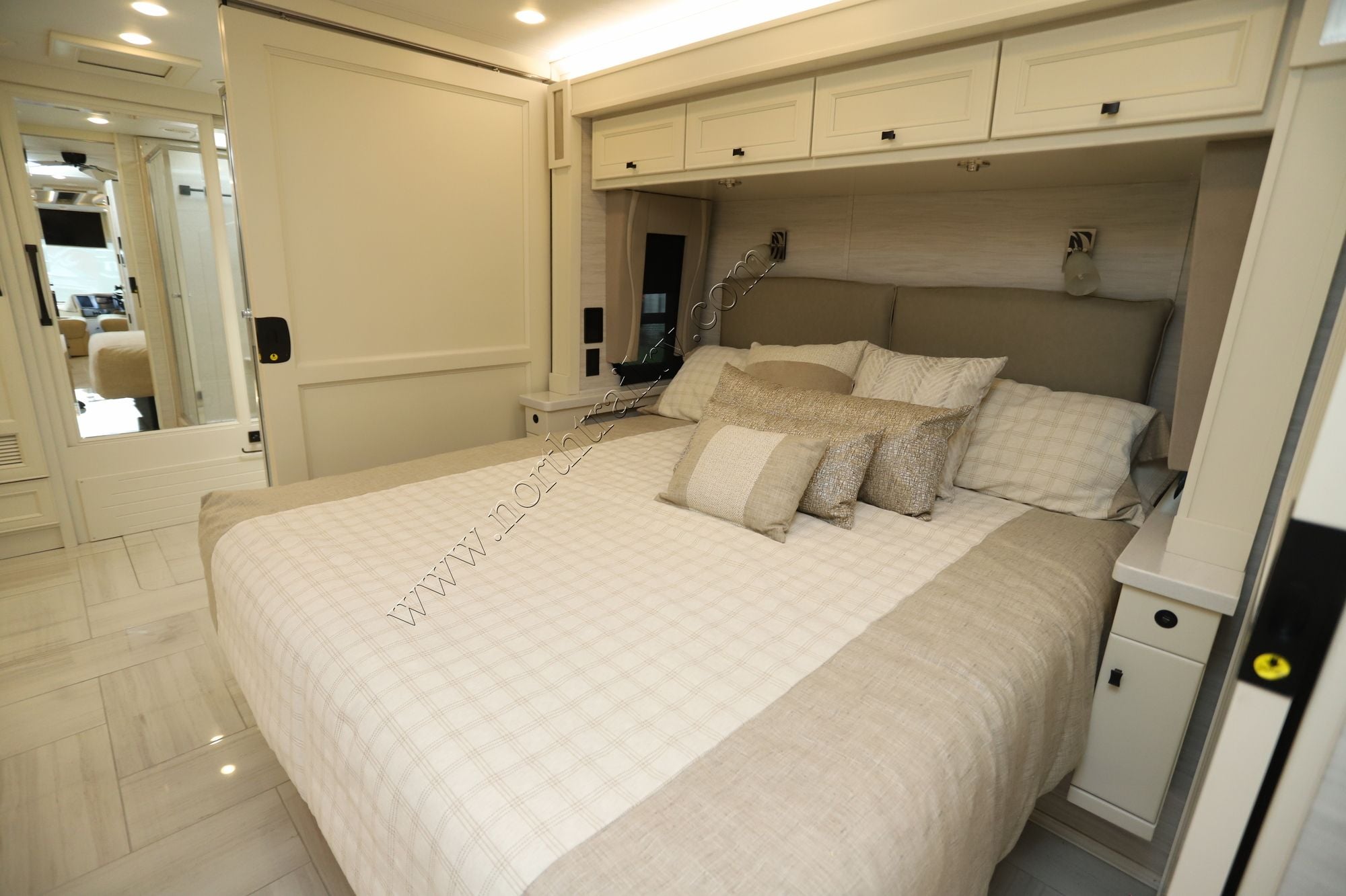 Used 2026 Tiffin Motor Homes Phaeton 40IH Class A  For Sale