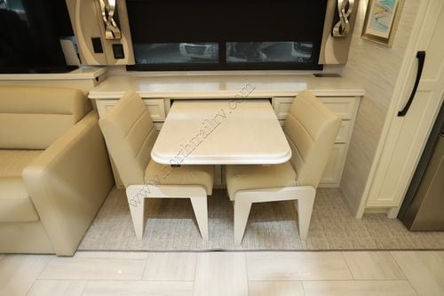 2026 Tiffin Motor Homes Phaeton 40IH